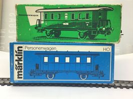 Märklin H0: 2 grüne Personenwagen