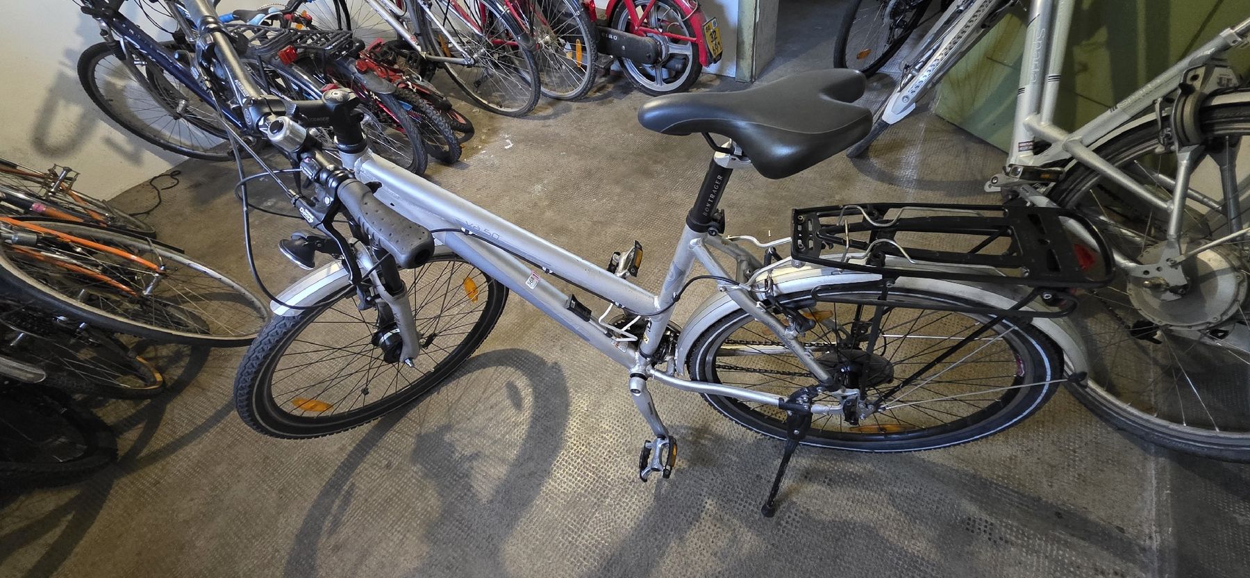 Vélos: Damen Velo – D'occasion à Solothurn par mar_8qf8 2