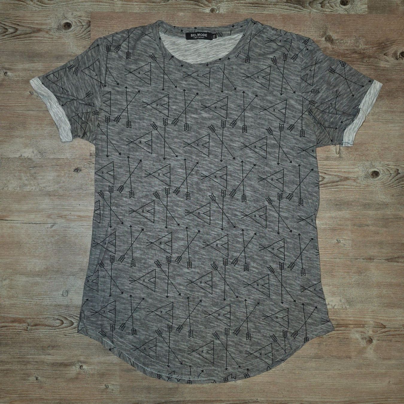 T-Shirts: T-Shirt – Gebraucht aus Porrentruy von Nos_petites_affaires