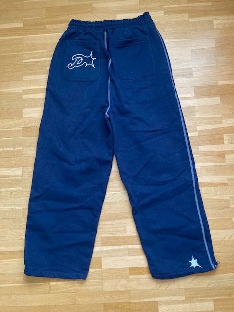 Hosen: Dunkelblaue Jogginghose protect, Grösse L – Gebraucht aus Bolligen von Naxos17 1