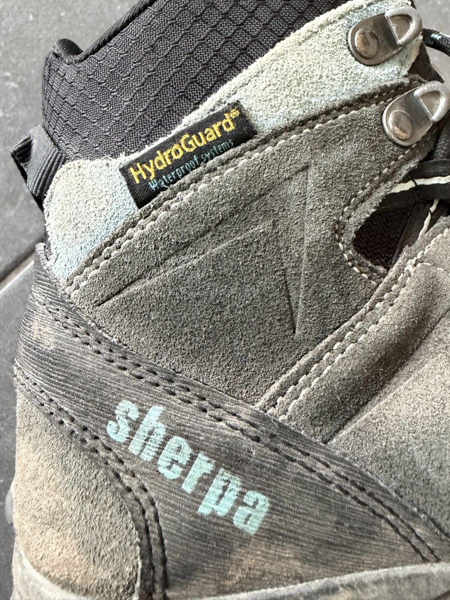 Sherpa Chaussures femmes: Sherpa Wanderschuhe Belbas 4 Da. EU 37 – D'occasion à Dübendorf par Schnuffi04 4