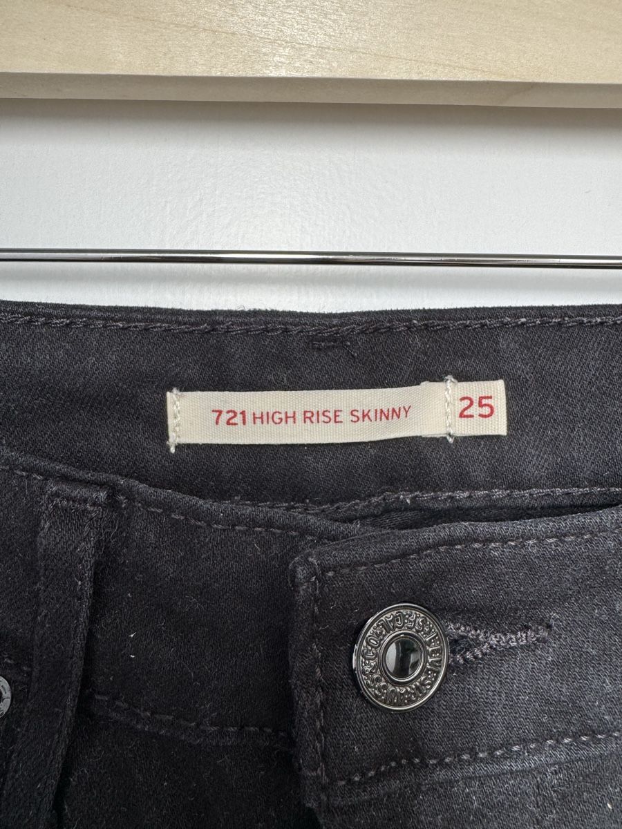 Levi's Jeans: Levis 721  – Usato da Meisterschwanden venduto da bbmeisterschwanden 2