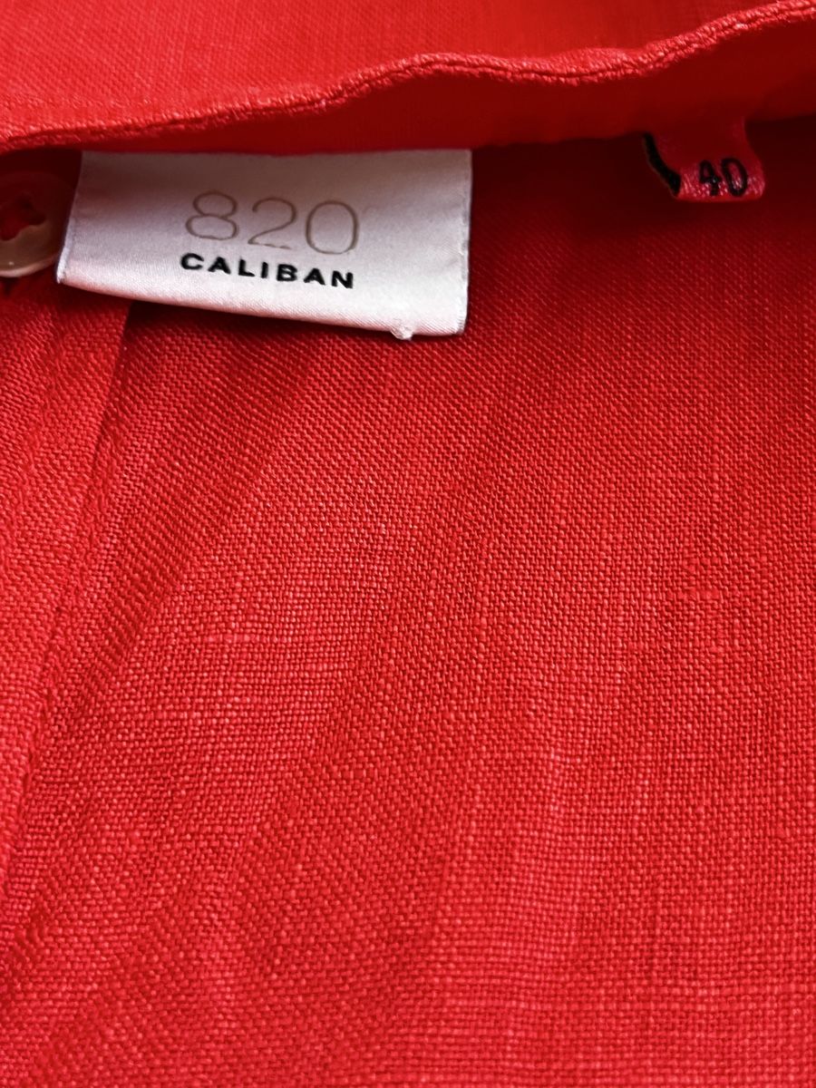 Chemisiers: Hemdbluse Caliban rot Leinen Gr. 34  – D'occasion à Zürich par Kleanthy 2