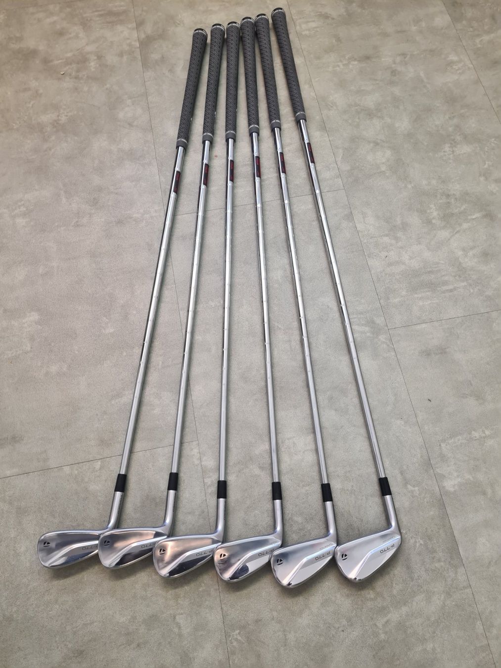 Taylor Made Schläger & Sets: Golfset Eisensatz Taylor Made P 770 LH – Gebraucht aus Bern von  2