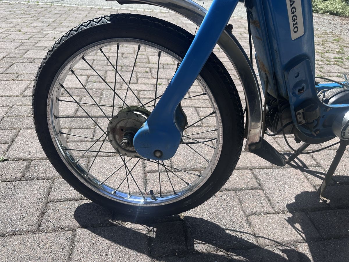 Piaggio Mofas: Piaggio Ciao Mofa blau – Gebraucht aus Sils im Domleschg von 200519871980 3