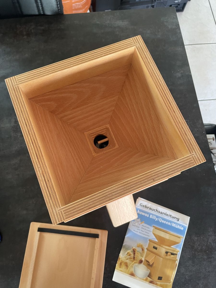 Küchengeräte: Moulin à Grains Hawos Queen 1 – Gebraucht aus Vallamand von Bricbracbroc82 5