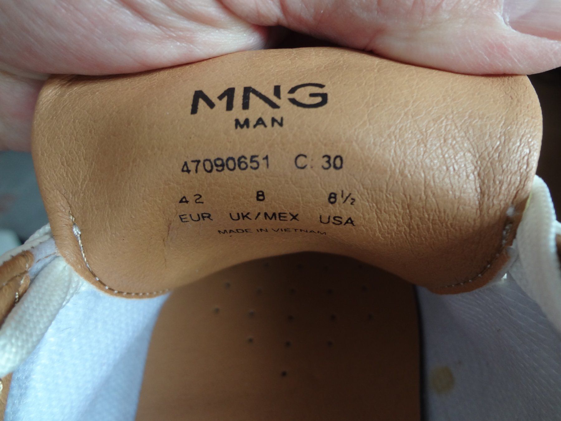 Herrenschuhe: Basket MNG - blanche - Taille 42 - Neuve. – Neu (gemäss Beschreibung) aus Aigle von Robflac55 1