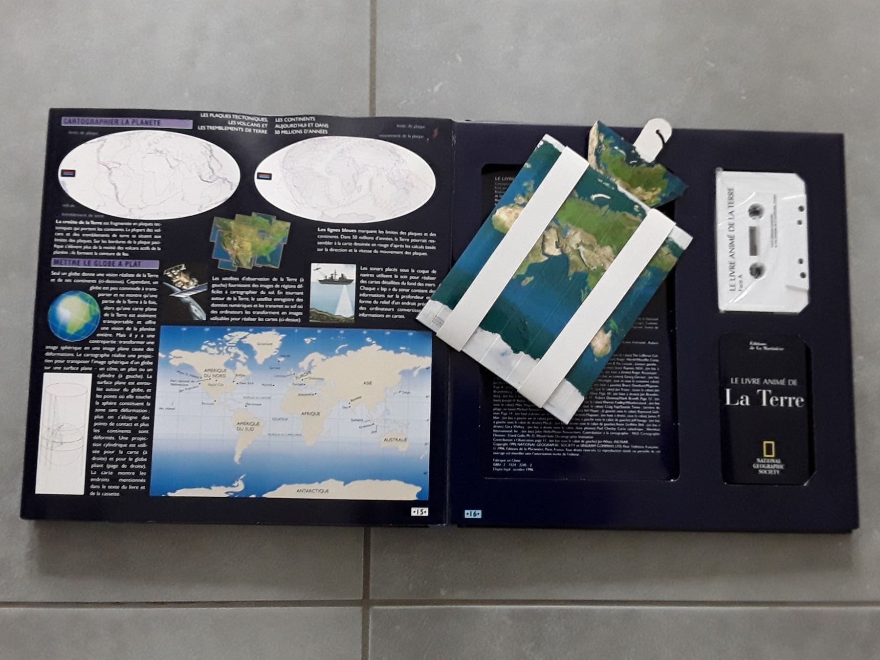 Bücher: La Terre – Gebraucht aus Courgenay von Romano-Athletics 1