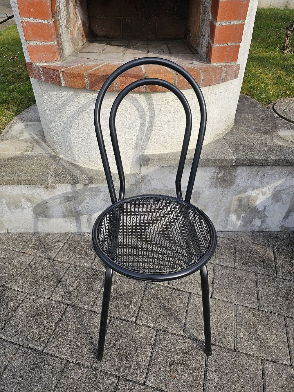 Set di tavolo e panche: Bistrotisch 2 Metallstühle Marmortisch – Usato da Villnachern venduto da hasta08 5