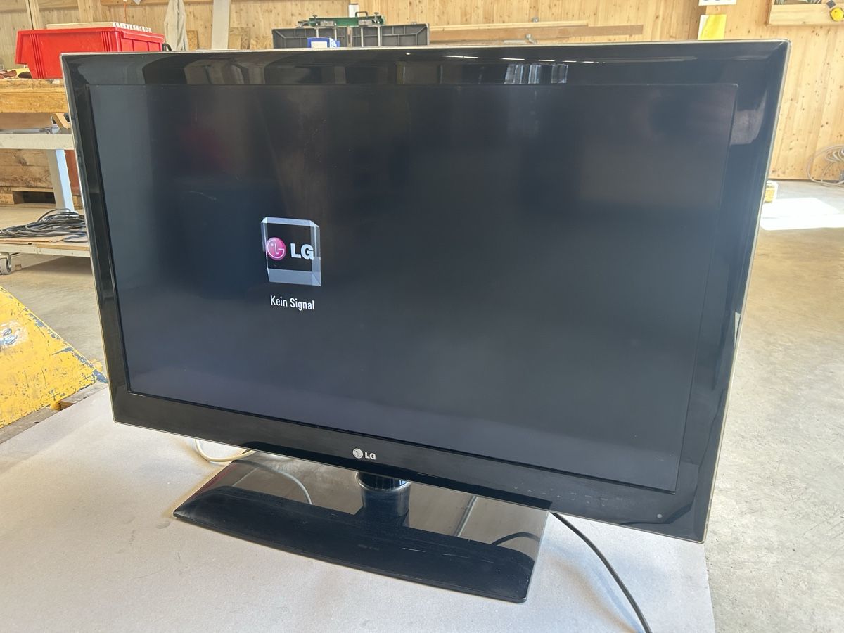 LG Televisori: LG TV 37 Zoll – Usato da Worb venduto da gleis2sozialwerk