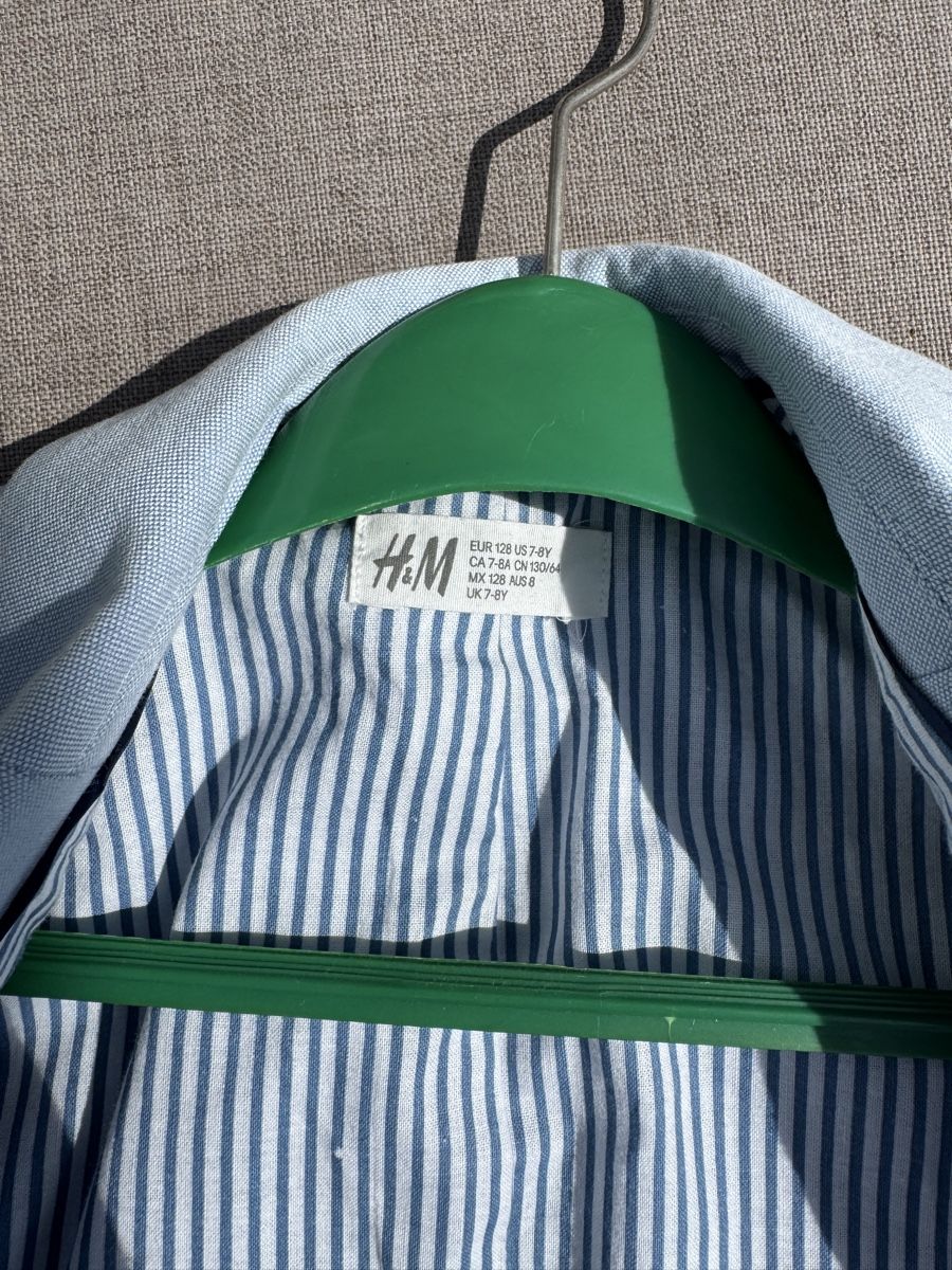 H&M Giacche & Cappotti: H&M Sakko, Blazer, hellblau, Gr. 128, Top Zustand – Nuovo (secondo la descrizione) da Kreuzlingen venduto da The.KNGE.Family 3