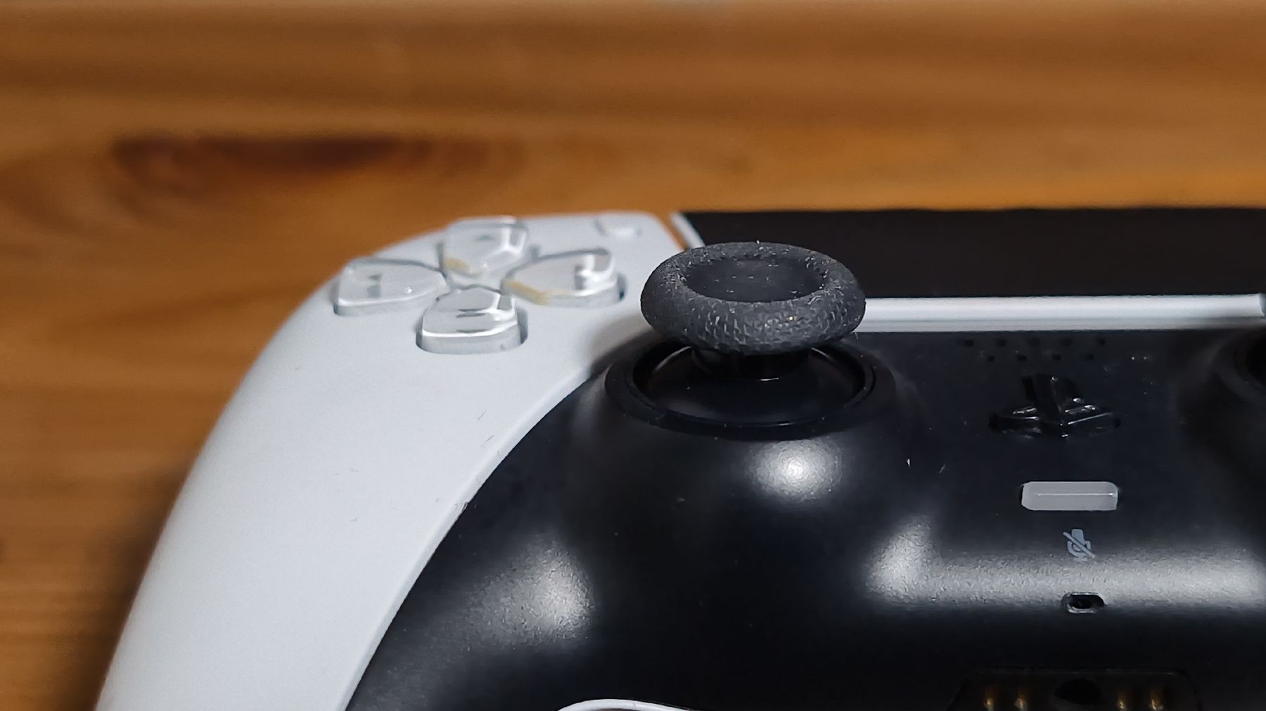 Sony Controller: Sony PlayStation 5 DualSense Controller weiss - defekt – Defekt aus Feuerthalen von jalindi 3