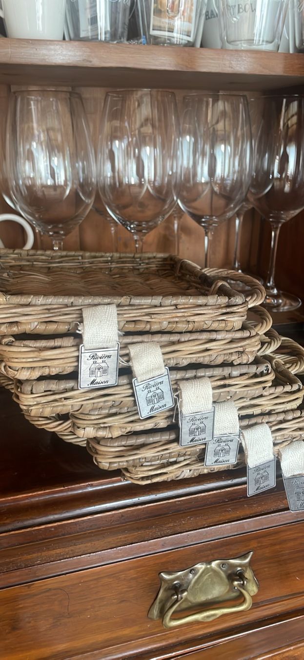 Riviera Maison Tutte le decorazioni: Riviera Maison Tray – Usato da Huttwil venduto da J.sommer