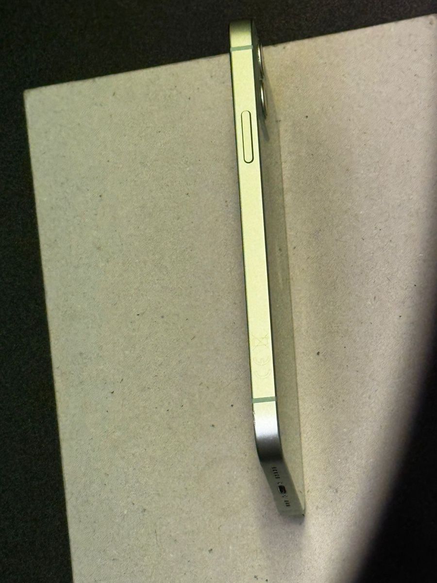 Apple Handys / Smartphones: iPhone 12 – Gebraucht aus Bern von Felipe1ch 4