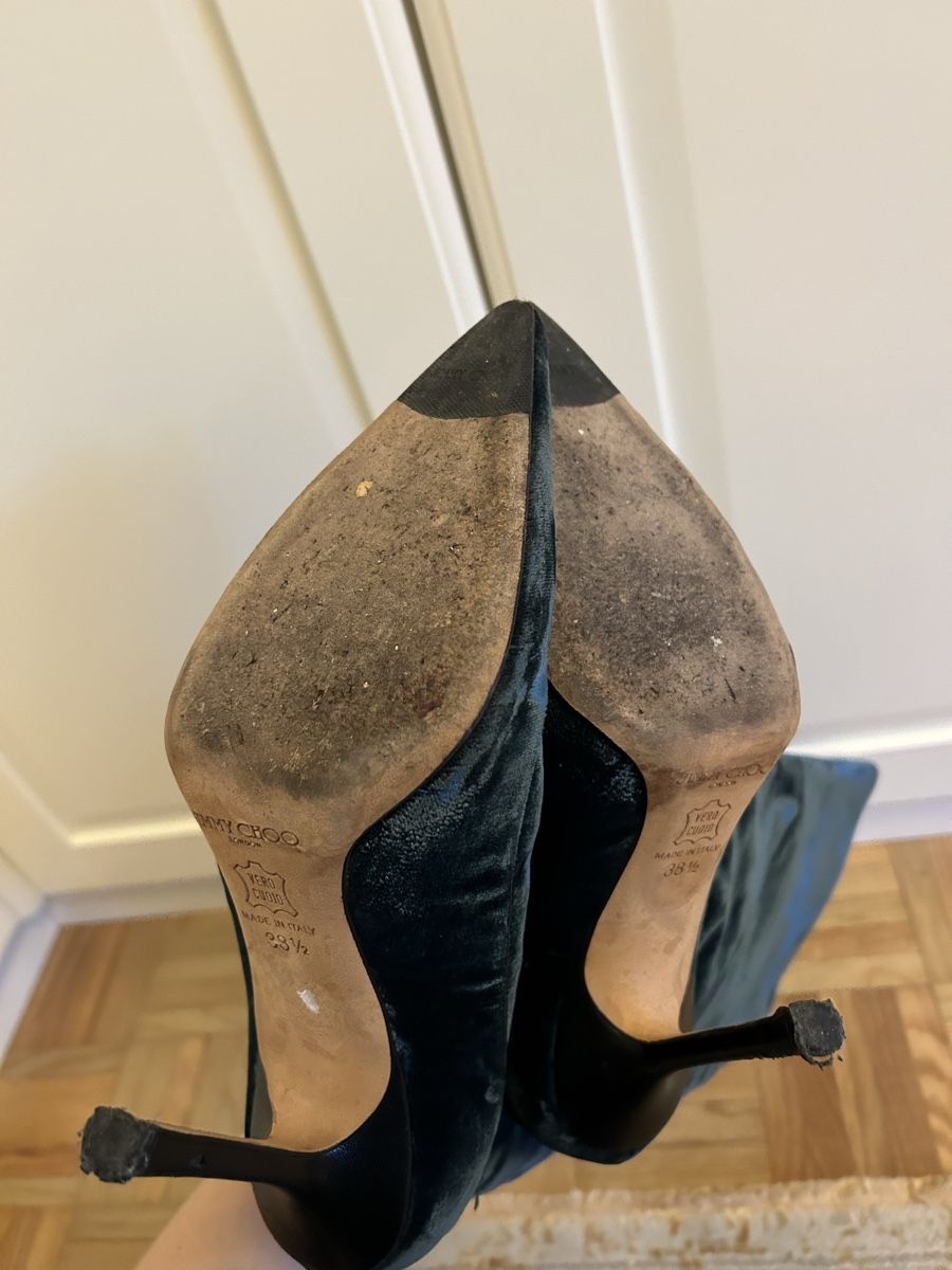Jimmy Choo Scarpe da donna: Jimmy choo velvet boots Gr. 38.5 – Usato da Oberrieden venduto da Mlew 4