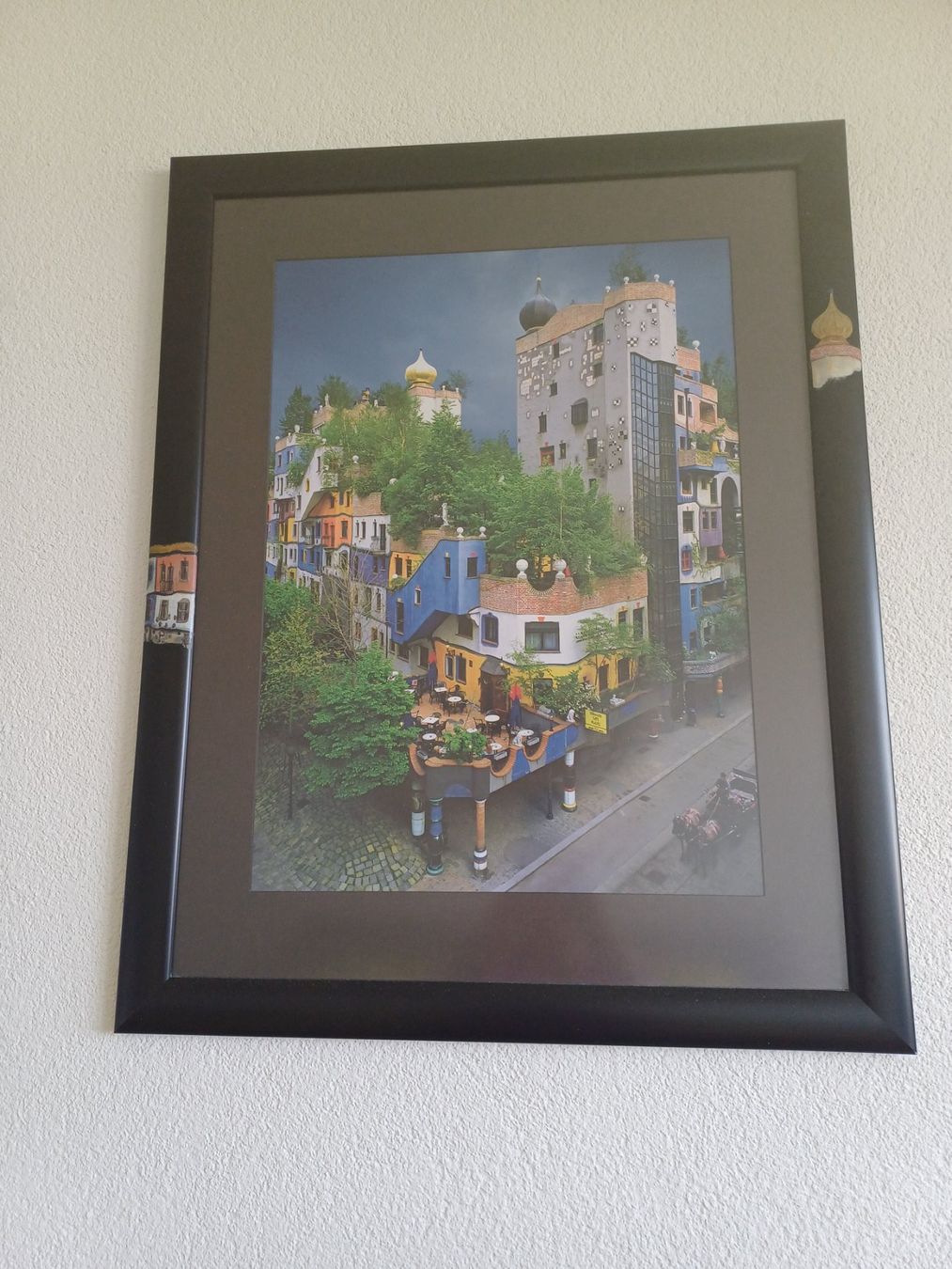 Foto & Immagini: Hundertwasser Bild mit Rahmen, Top Zustand – Usato da Küsnacht ZH venduto da veddinge