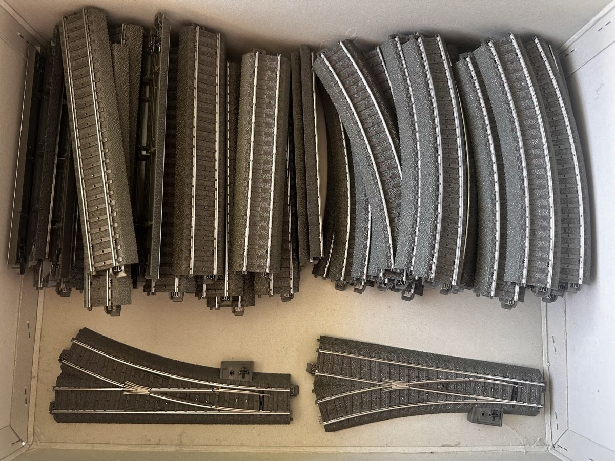 Märklin Modellini di ferrovie: Märklin C-Weichen und Geleise ab 49.- – Usato da Sennwald venduto da HARO-Import