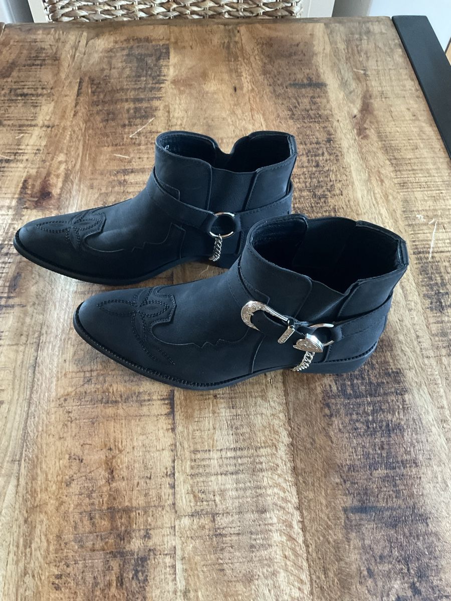 Scarpe da donna: Stiefeletten neu – Nuovo (secondo la descrizione) da Diepoldsau venduto da WinWin011