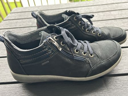 Ara Damen Gore-Tex Sneaker Gr. 42, wasserdicht, Top Zustand!