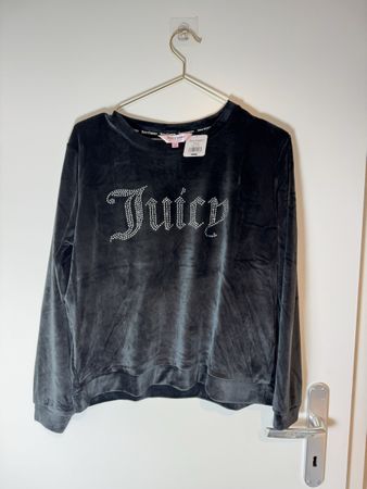 Juicy Couture Velour Set. Brand new with tags. Size L.