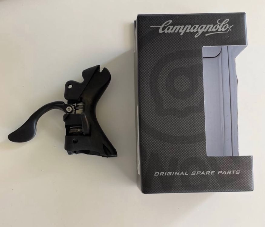 Manettes Campagnolo Veloce - Droite Indexée 8v / Gauche Friction - Argent - Occasion