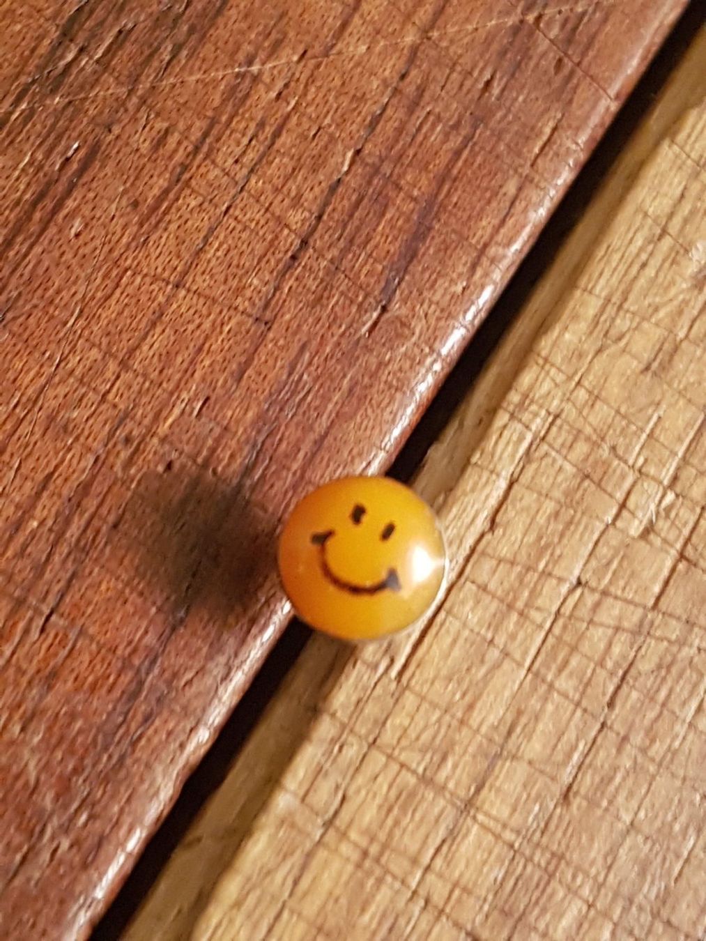 Orecchini pendenti & Orecchini a lobo: Ohrstecker Smiley orange – Usato da Ettingen venduto da Maranathatalitha 2