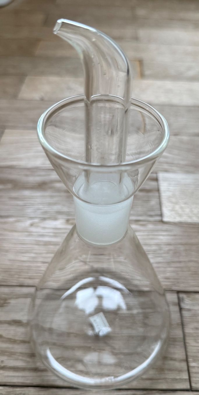 Karaffen: Ölgiesser 500 ml Giannini, Extra – Gebraucht aus Luzern von Mamutpe