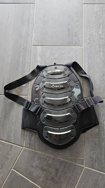 Schutz & Schoner: Dorsale cheval cavalier  – Gebraucht aus Ste-Croix von tougaz