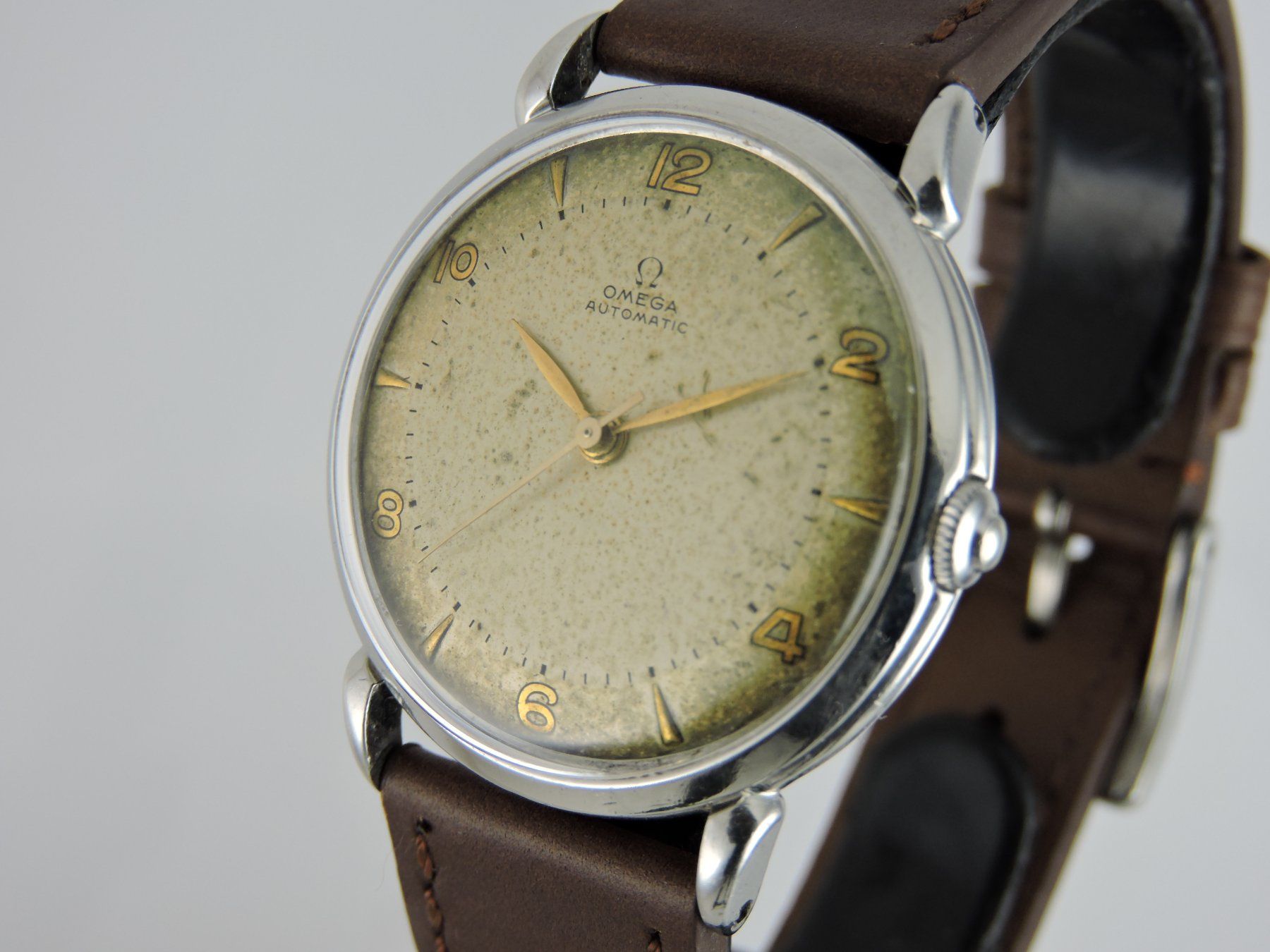 Omega Orologi: 1946 Omega Automatic 2445-1 - Serviced Bumper Movement – Usato da Bern venduto da Vintage-Oyster 4
