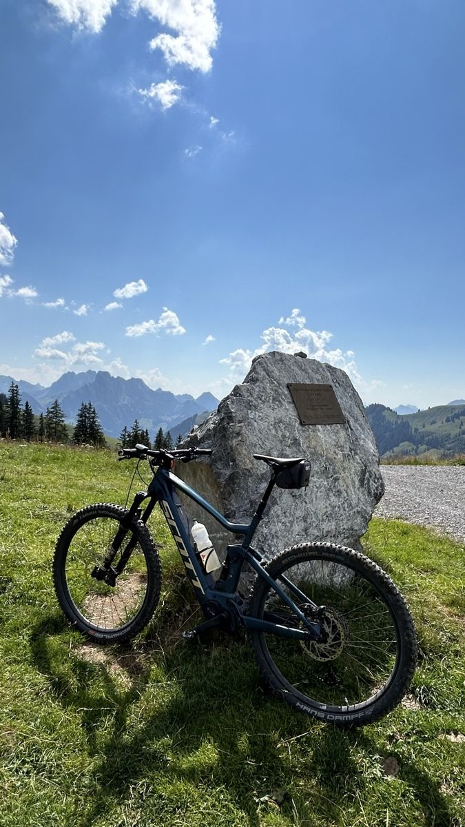 Scott Biciclette: Scott E-Mountainbike Fully Genius eRide 920 Grösse L – Usato da Gstaad venduto da steinergstaad 1