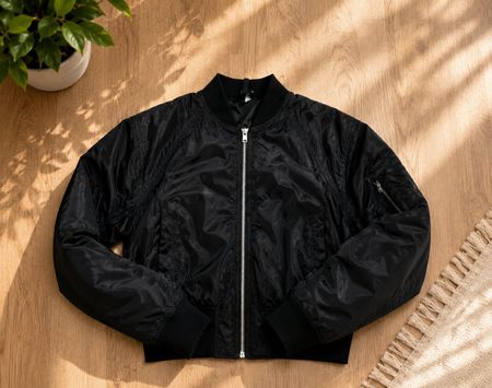 Schwarze Bomberjacke von H&M, Gr XS, Top Zustand!