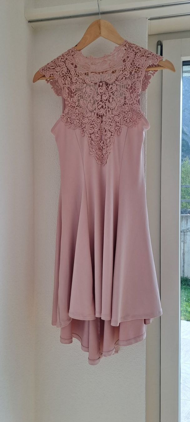 Vestiti: Elegantes Kleid Gr.S – Nuovo (secondo la descrizione) da Innertkirchen venduto da luk_pyl5