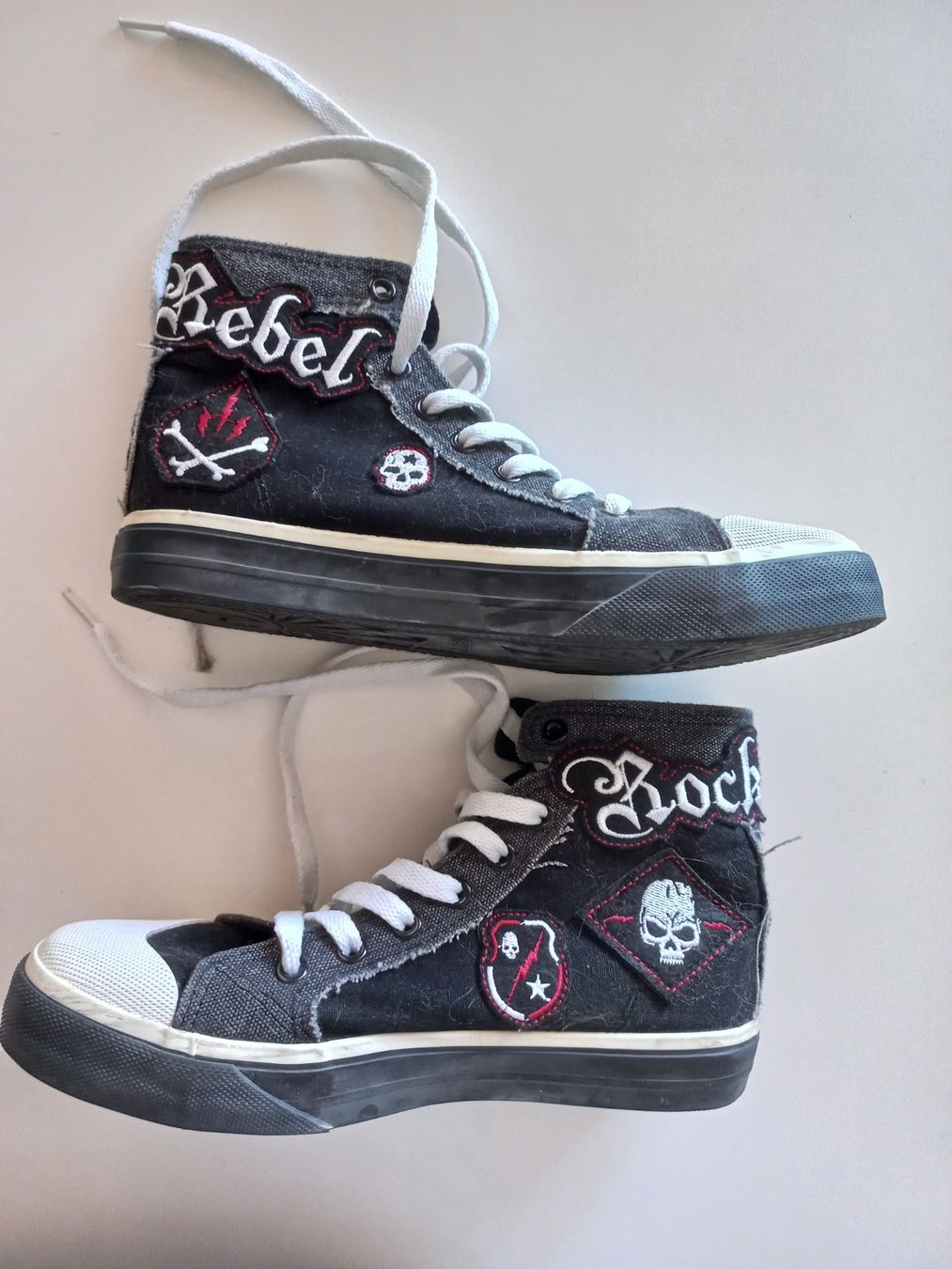 Scarpe da uomo: Sneakers EMP Rock Rebel Gr. 37 – Usato da Arbon venduto da rispi89 1