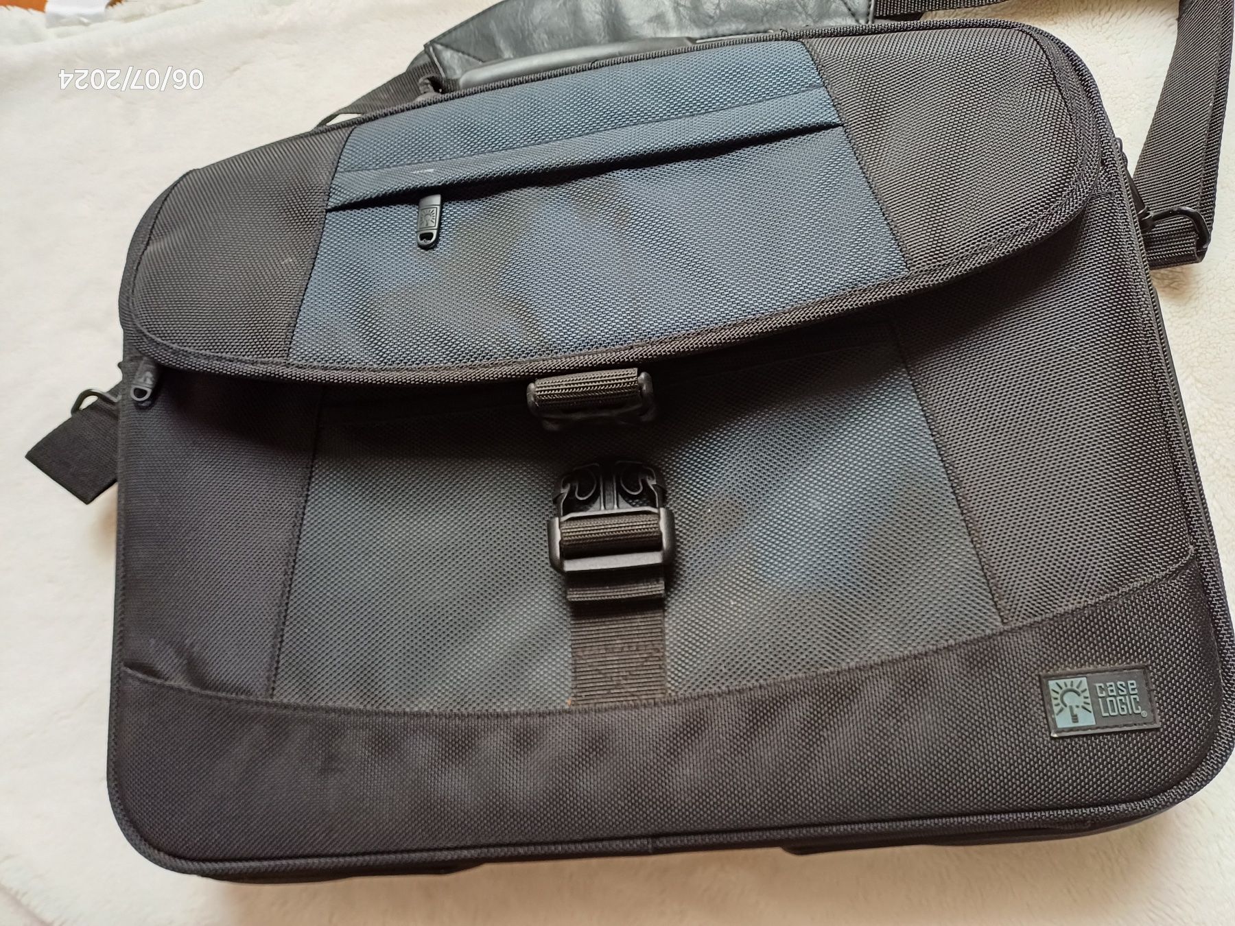 Borse: Laptop etui -  Marke: Case Logic – Usato da Würenlos venduto da JRP_71 1