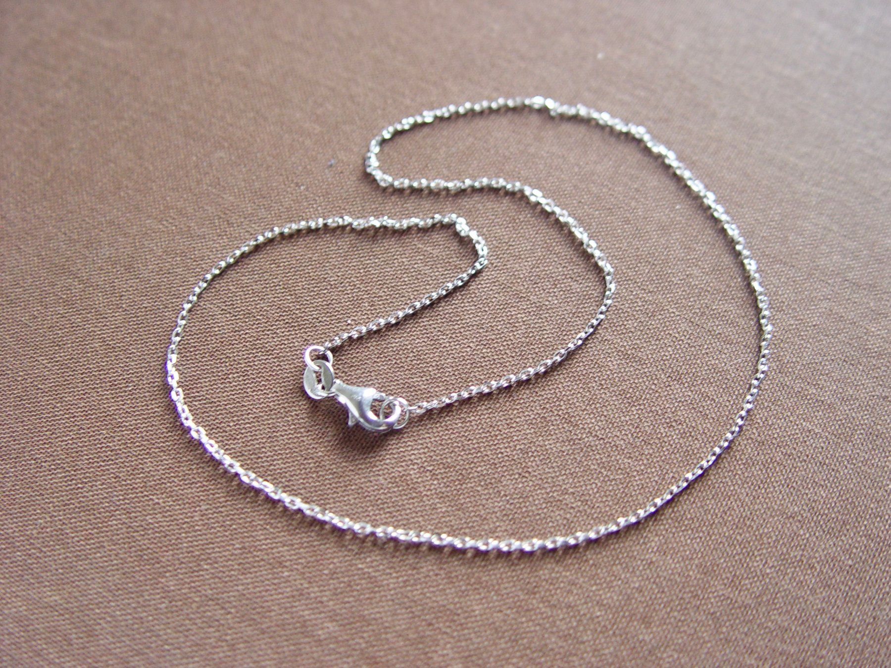 Catenine: Feine Kette aus Silber 925, rhodiniert – Usato da Henggart venduto da gernli
