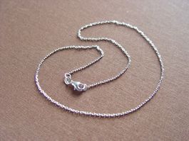Feine Kette aus Silber 925, rhodiniert