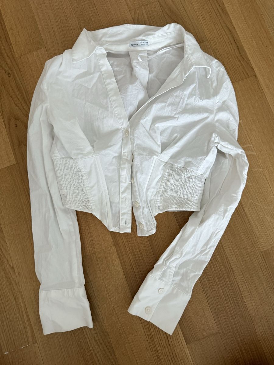 Blusen: Bluse  – Gebraucht aus Bolligen von arg_v256