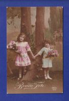 ENFANT - Jeunes filles et fleurs - Bonne fête