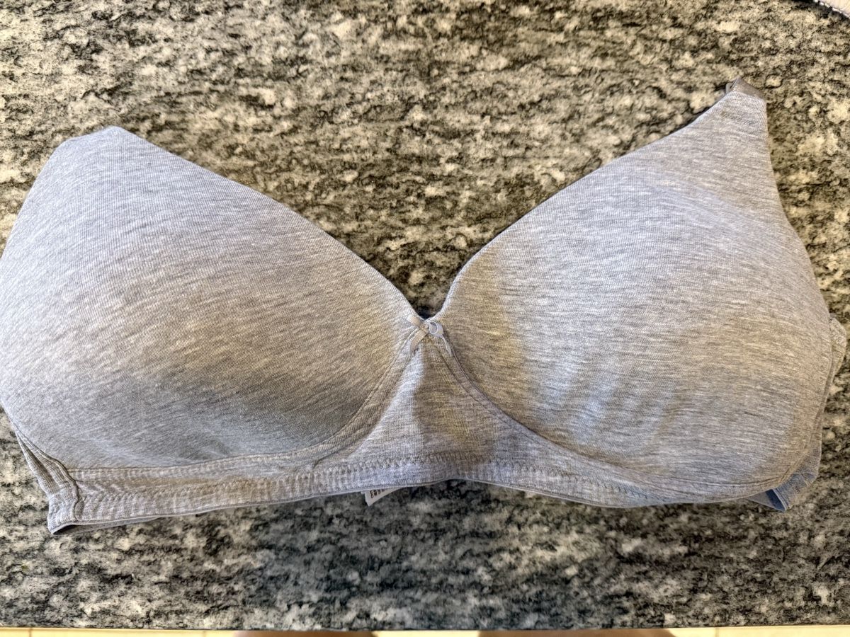 H&M Altra biancheria intima: 3 Still BH Grösse 85B – Usato da Pragg-Jenaz venduto da gobrist 1