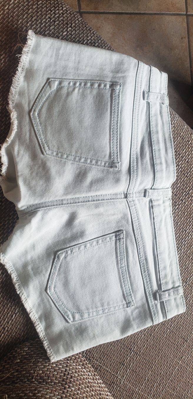 Jeans: Short jean Indiana blue – Neu (gemäss Beschreibung) aus Le Séchey von Jill93 1