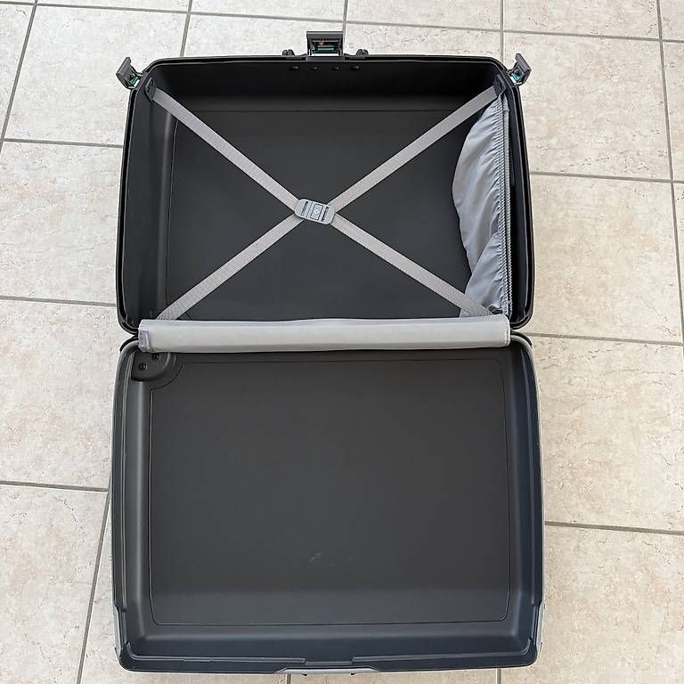 Samsonite Valigie: Reisekoffer – Usato da Thun venduto da Mitsumi 3