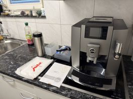 Jura E8 Kaffeevollautomat 