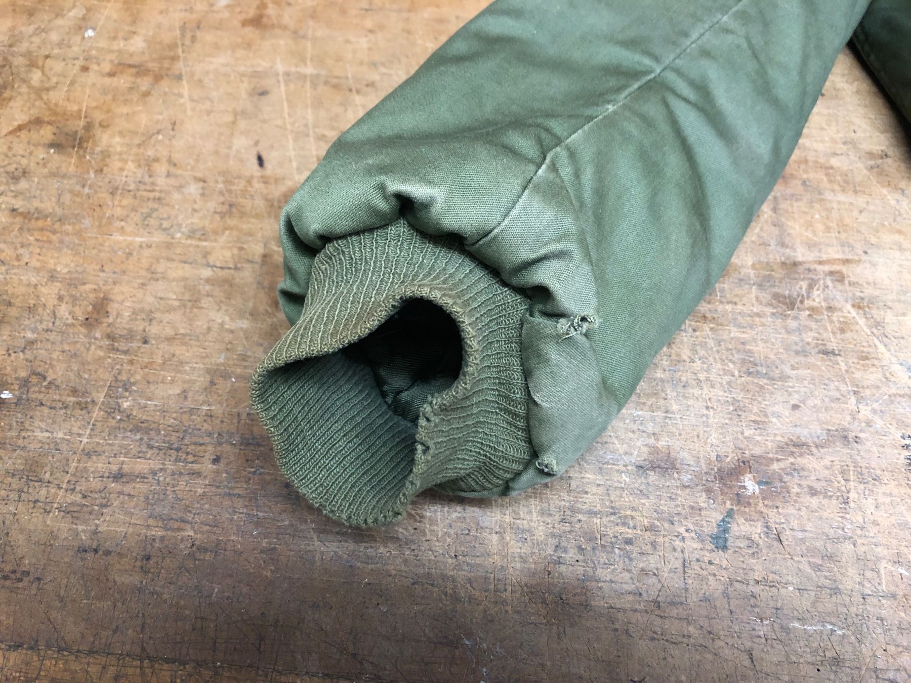 Giacche: Alte Fliegerjacke B-15 – Usato da Niederuzwil venduto da Mani1979 4