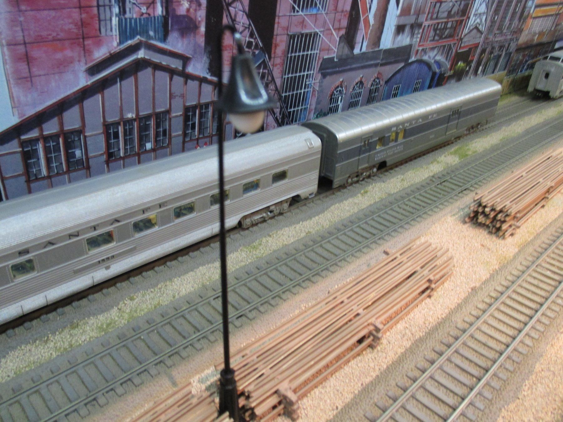 Sinalco Modellini di ferrovie: O oder H0 10 Stück LED Lampen mit Vorwiederstand neu – Nuovo e nell'imballaggio originale da Villmergen venduto da trainmaster111 5