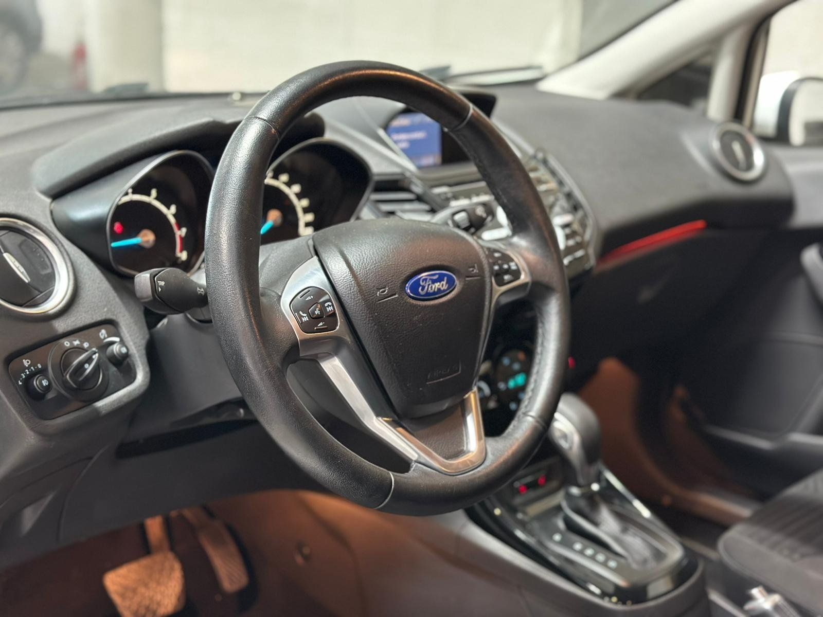 Ford Automobili: FORD Fiesta 1.0 SCTi Titanium X PowerShift – Usato da Aclens venduto da sobacopeludo 4