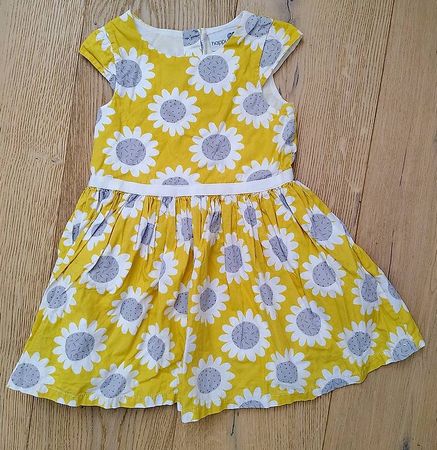 Neuwertiges Sonnenschein/ Sonnenblumen Kleid gr92