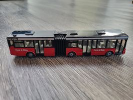 Petit bus