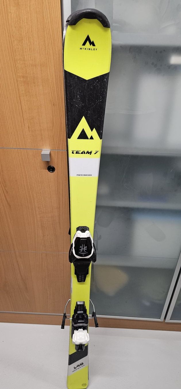 Skis: Sci Team – Gebraucht aus Esslingen von mag_8nqd
