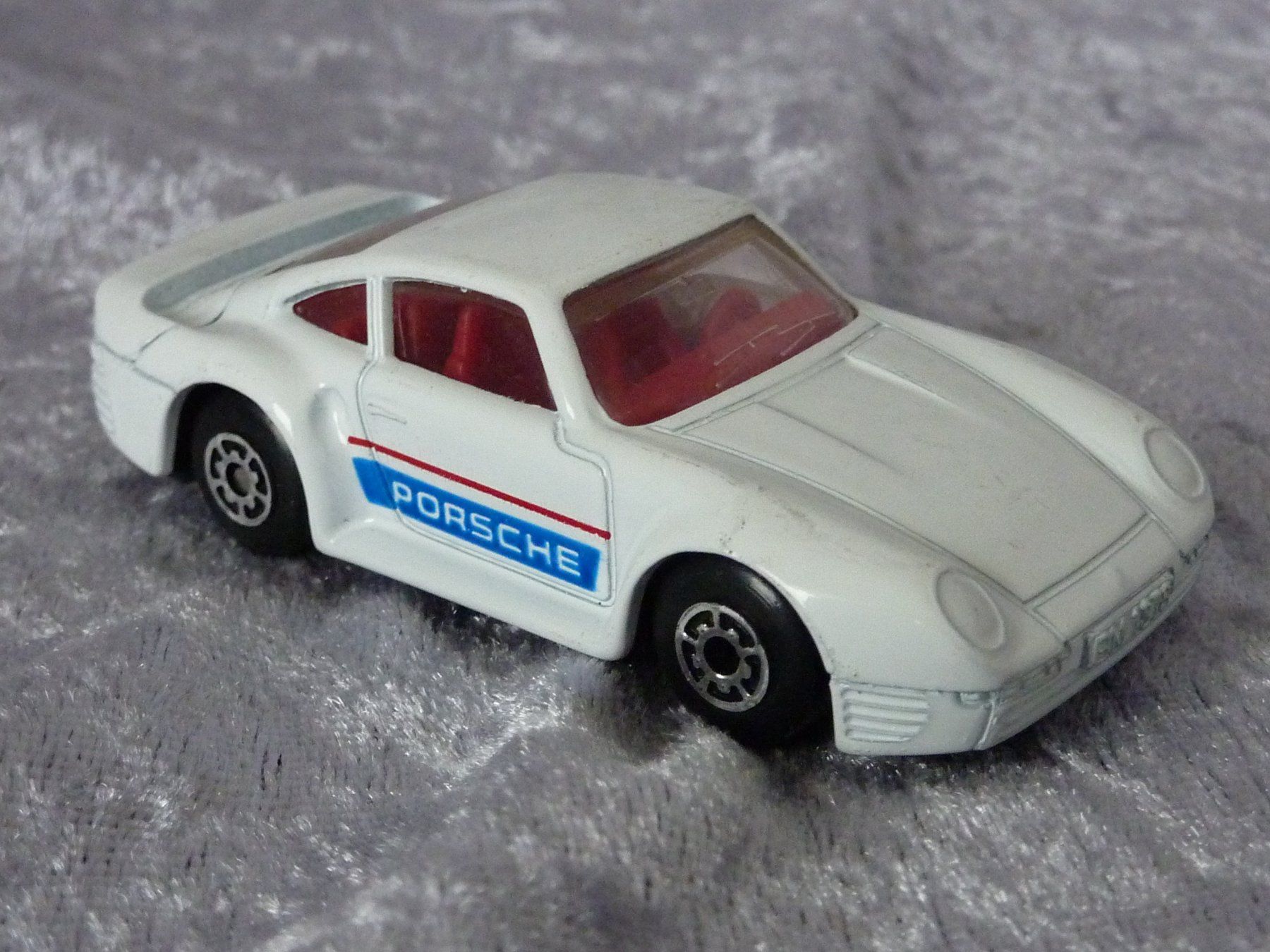 Matchbox Modellini d'auto: Porsche 959 – Usato da Dürrenäsch venduto da Cobra1ch 2