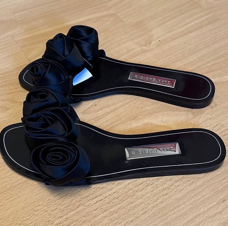 Flipper: Zara Flip Flops – Usato da Winterthur venduto da eva_zfz7 1